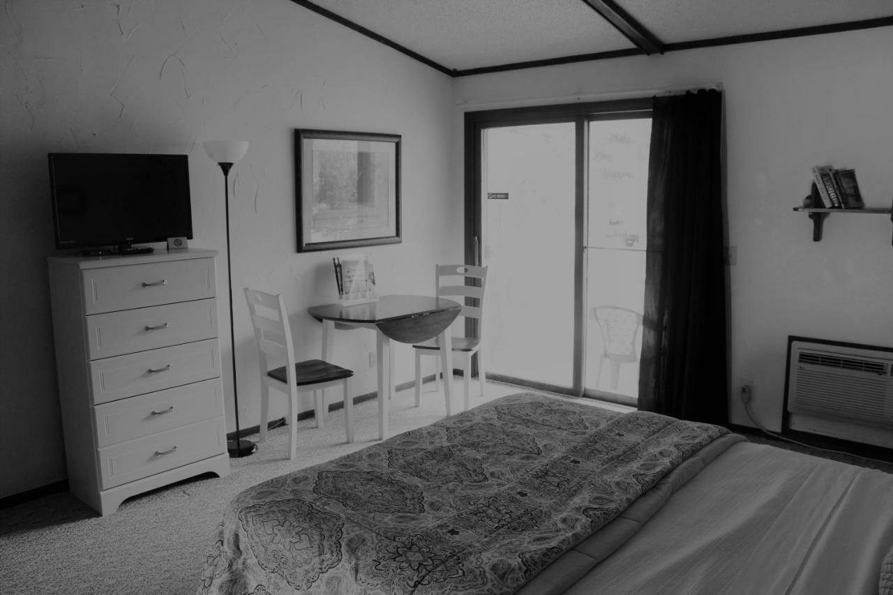 Edelweiss Motel ヘイワード エクステリア 写真